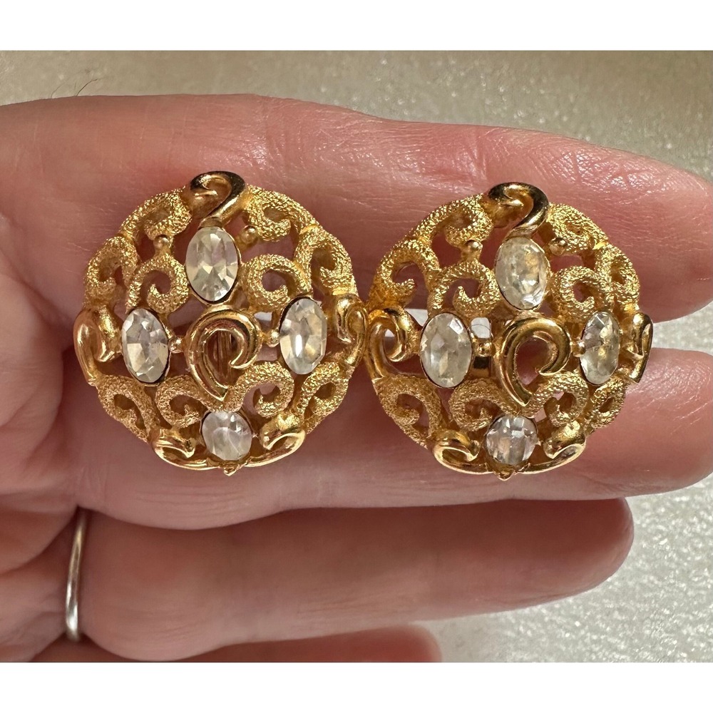 Vintage Trifari gold tone & rhinestone clip on earrings